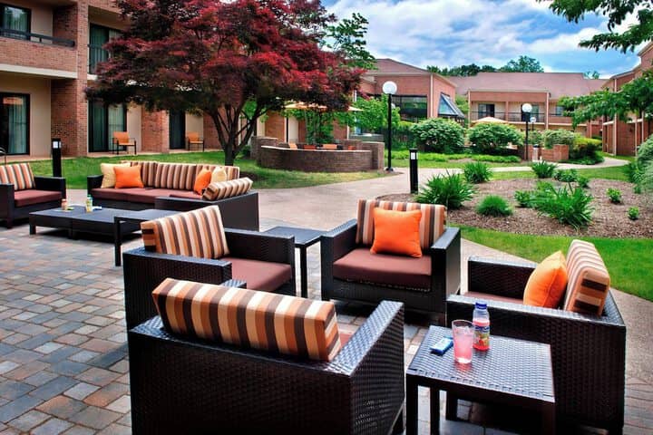 Terrace/Patio 22 of 23